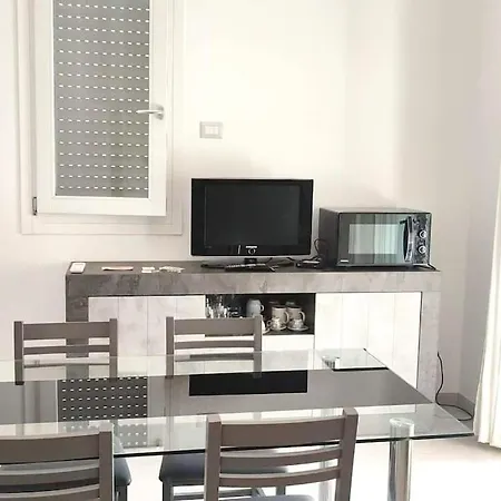 Apartamento Lido Apartments, Nuovi E Moderni, Vicino Spiaggia, Trilocale Con Terrazza O Matrimoniale