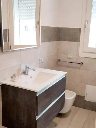 Lido Apartments, Nuovi E Moderni, Vicino Spiaggia, Trilocale Con Terrazza O Matrimoniale