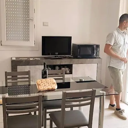 Apartment Lido Apartments, Nuovi E Moderni, Vicino