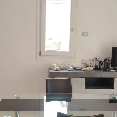Lido Apartments, Nuovi E Moderni, Vicino Apartmán Alghero